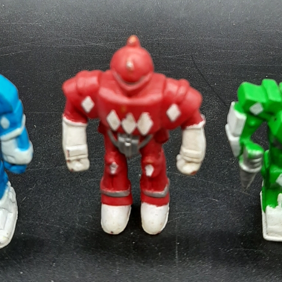 Lot of 3 Soma Sonic Rangers Warriors Miniature Figures Red Green and Blue - Picture 4 of 6